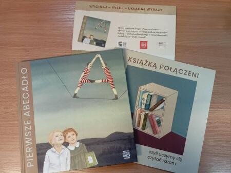 Pasowanie klasy 1D na czytelników biblioteki