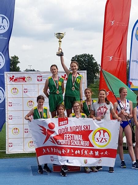 Historyczny, niebywały, spektakularny, oszałamiający wynik sportowy naszych dzie...