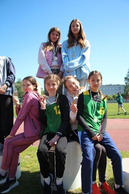 Dwa złota w czwórboju lekkoatletycznym dla SP 204!